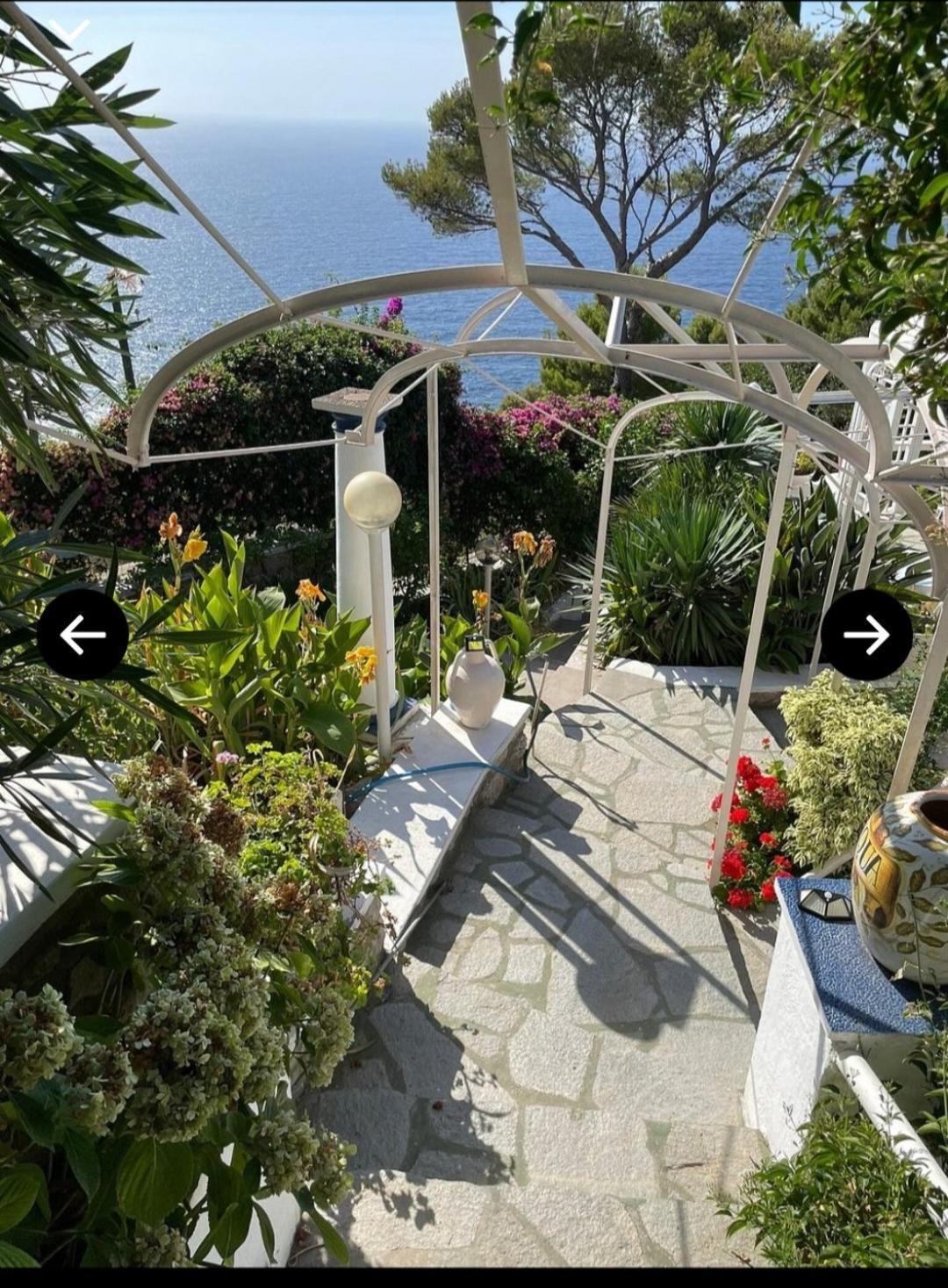 Bb La Guardiia Bed & Breakfast Anacapri  Exterior photo